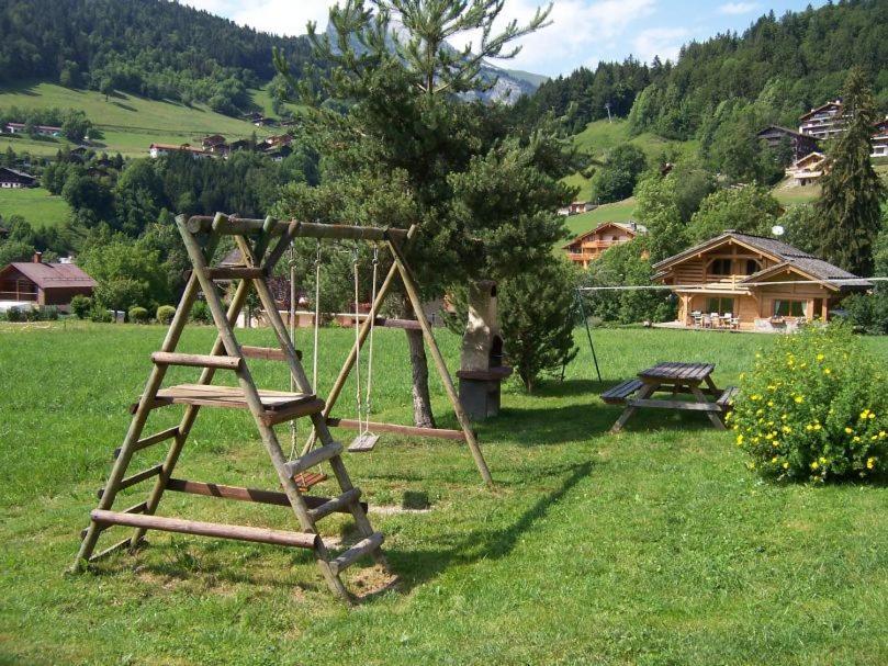 Le -Charvin Lägenhet Le Grand-Bornand Exteriör bild